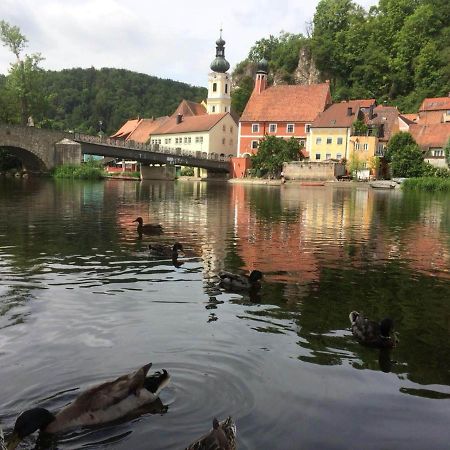 Ferienwohnung Kallmuenz_Luftschloss Bagian luar foto